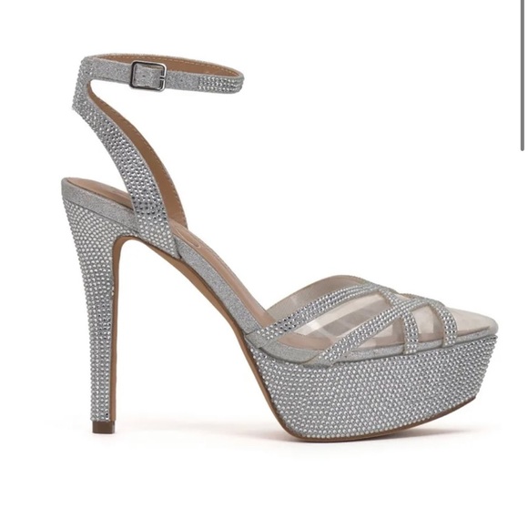 Jessica Simpson Oluina Embellished Platform Pumps - Picture 2 of 15